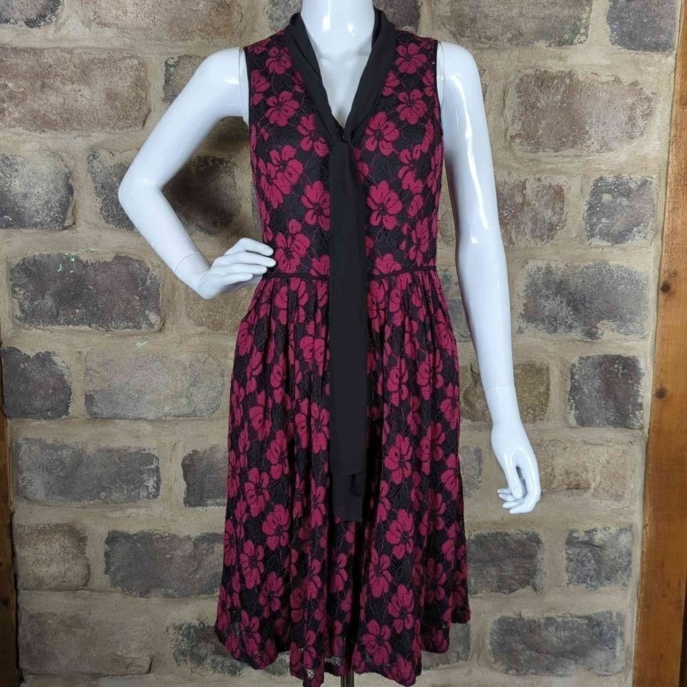 Adrianna Papell Magenta Black Floral Lace Tie Neck Fit Flare Dress Size 4 Party
